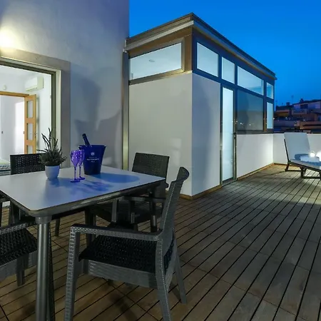 Penthouse Marina, La Caleta